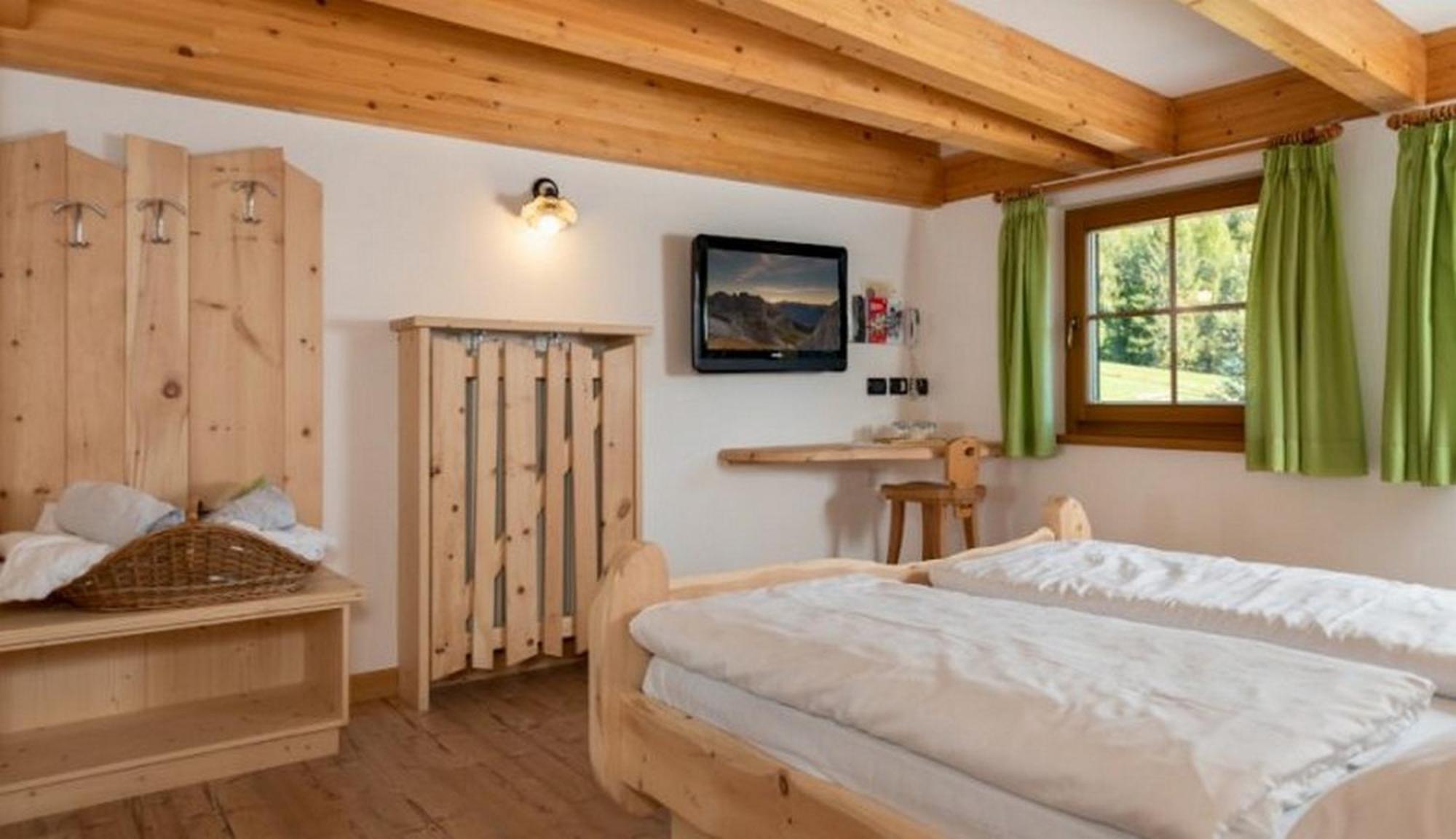 Mytime Hotels La Grotta Vigo di Fassa Habitación foto