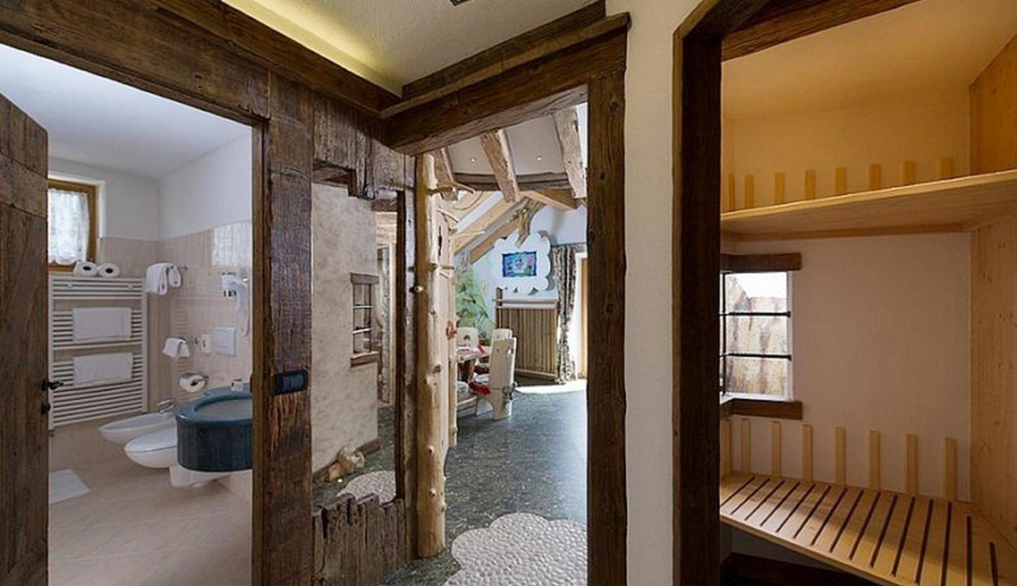 Mytime Hotels La Grotta Vigo di Fassa Habitación foto